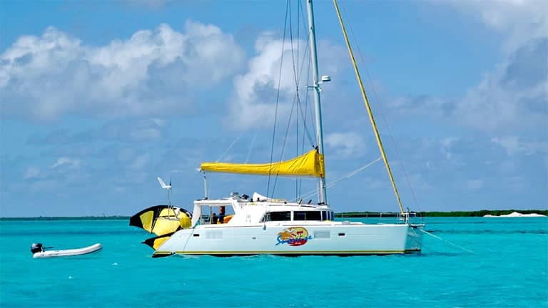 Catamaran charter: The yacht Sunrise - Your luxury home during the cruise 2022
